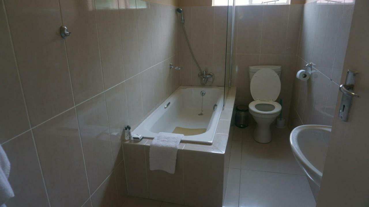 Bridgeville Guest House Gaborone Exteriér fotografie